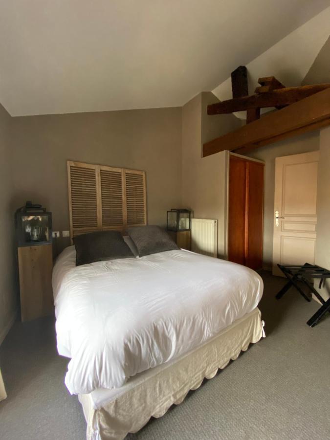 Hotel De La Tour Chatillon-sur-Chalaronne Ngoại thất bức ảnh