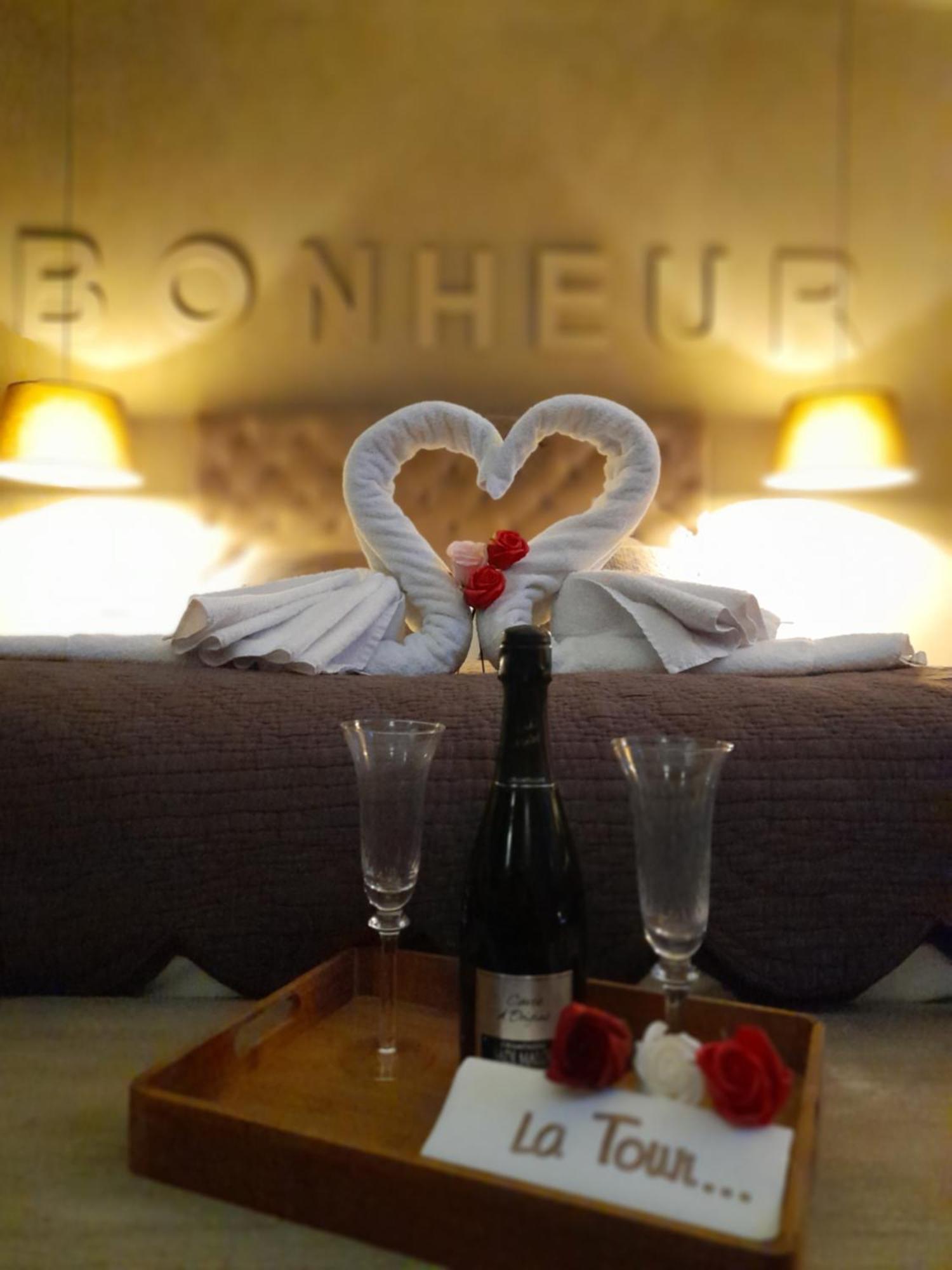 Hotel De La Tour Chatillon-sur-Chalaronne Ngoại thất bức ảnh